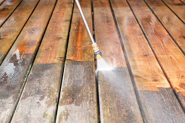 Why Choose Our Certified Pressure Washing Experts for Your Project Needs in Sugarcreek, OH?