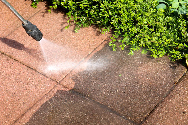 Best Commercial Building Pressure Washing  in Sugarcreek, OH